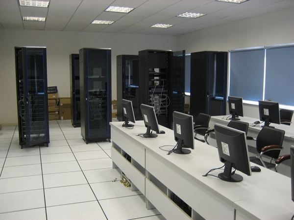 口碑鑄就價值，服務創造輝煌——蘇州鉆之冠智能科技的弱電工程與計算機網絡系統專業報價與服務解析